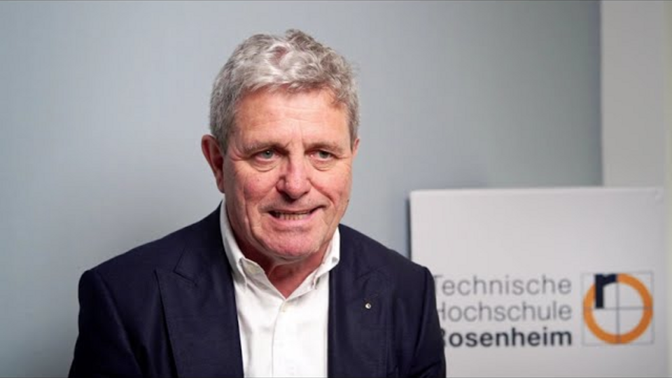 Welche Möglichkeiten werden Studierenden, insbesondere jungen Menschen aus dem Ausland geboten?