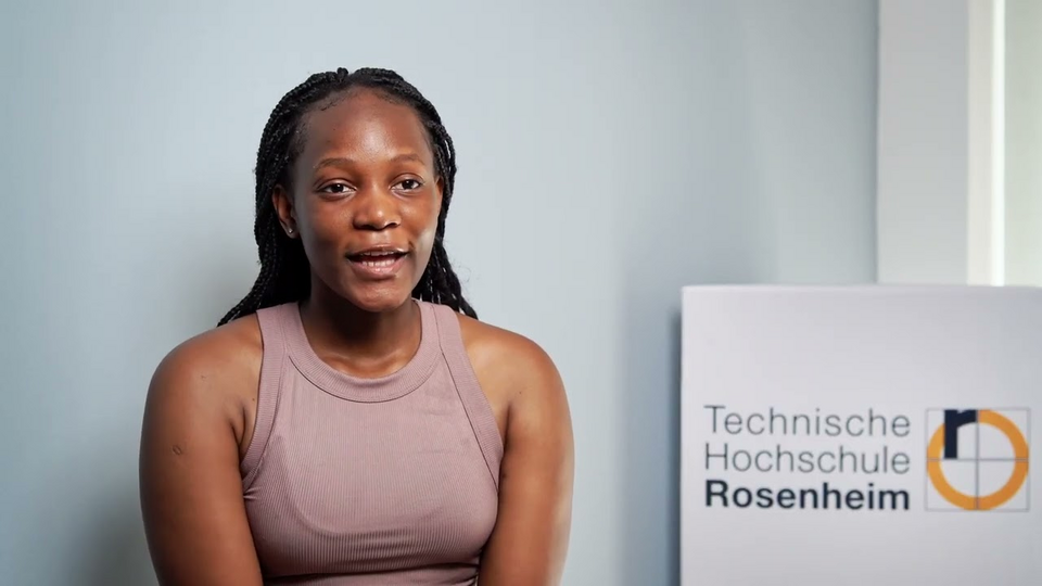 Wie haben Sie sich auf Ihr Studium in Deutschland vorbereitet? Gerade im Hinblick auf die Sprache?