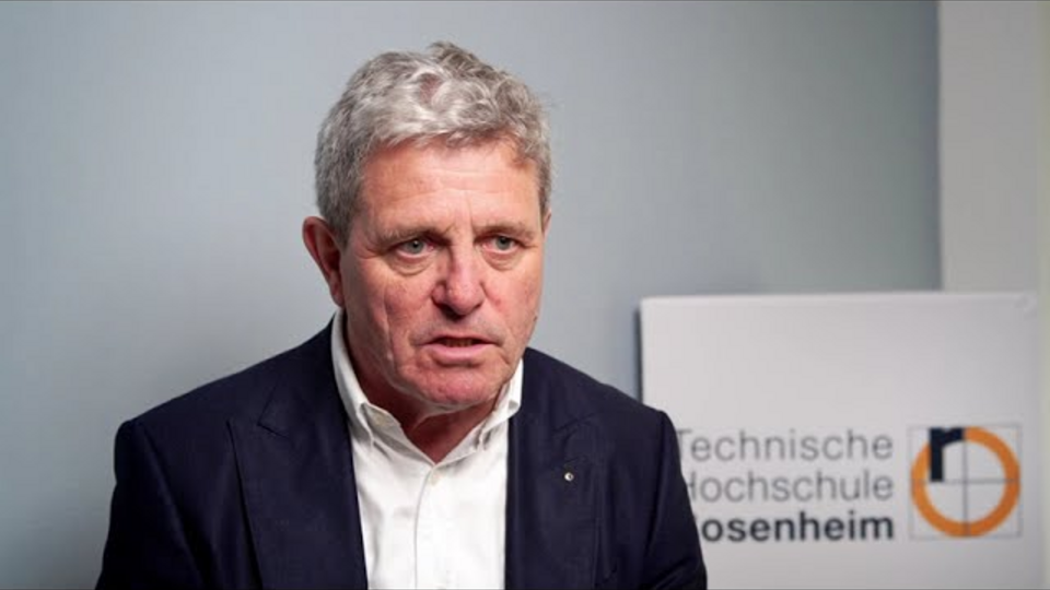 Welche Traditionen und Werte machen die Hochschule aus?