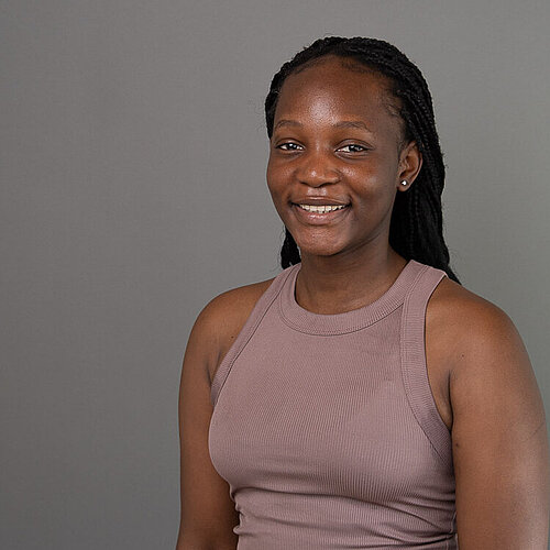 Studentin Tadenda Makanga