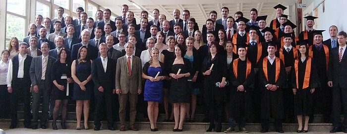 Bachelor-, Master- und Diplomabsolventen der Fakultät für Wirtschaftsingenieurwesen 