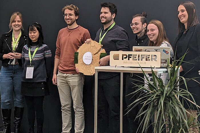 Das Bild zeigt das Siegerteam der Zukunftstage 2024 in Innsbruck.