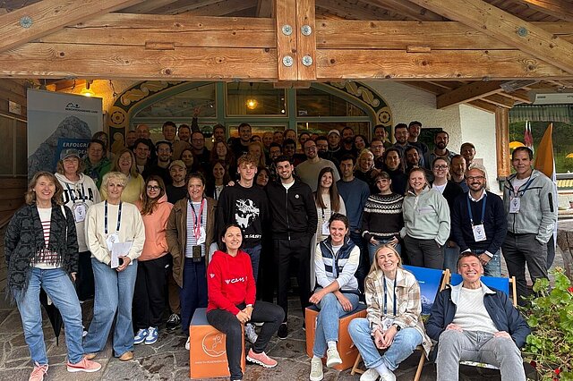 Gruppenfoto StartupCamp Alpine Connects 16.-18. Mai 2025