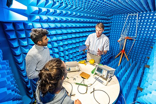 Students in EIT laboratory